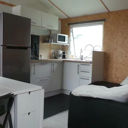 Camping Mobilhome De La Corniche 4*